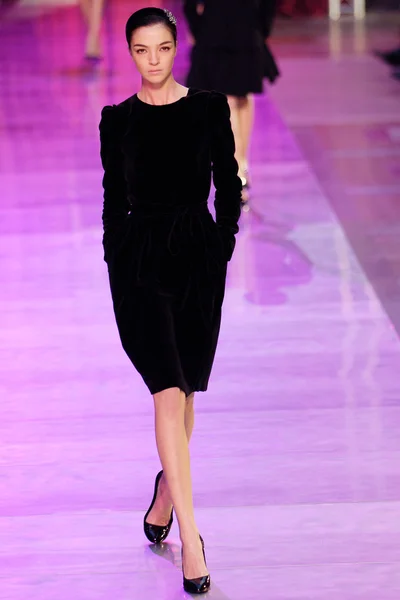 Look 9